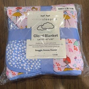 Little Sleepies Cloud blanket